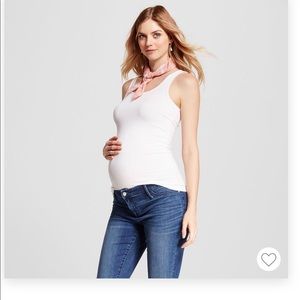 Maternity tank and leggings bundle.